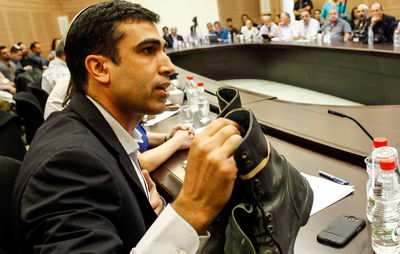 טיבי ליוני שטבון: "אתה לא שווה את הנעל שלי"