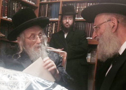 הגר"ר אלבז והגאב"ד, היום