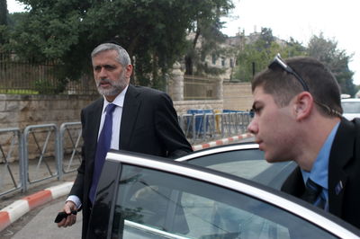 אלי ישי תחת אבטחה