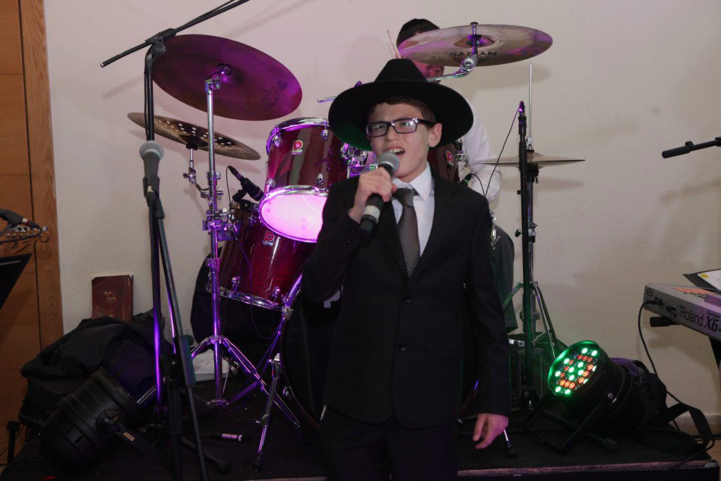 גלריה: בר מצווה לנכדו של הגאון רבי ראובן אלבז