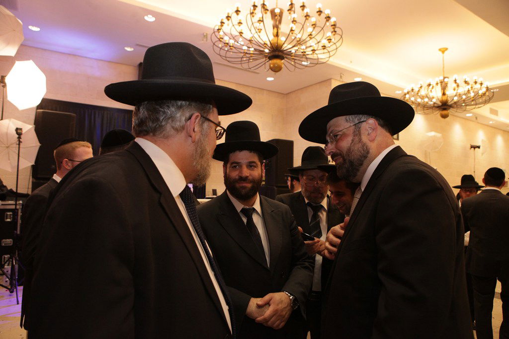 לייזר ראוכברגר חיתן, החבר'ה באו לאחל מזל טוב • גלריה