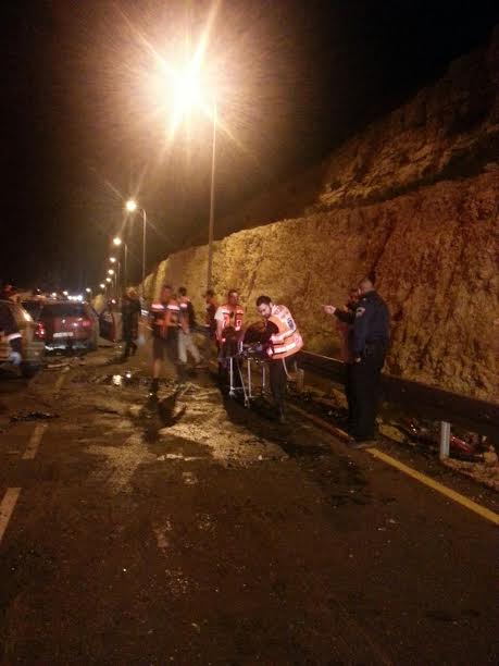 כביש 463: הרוג ושלושה נפגעים