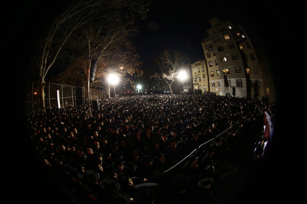 גאב"ד 'העדה החרדית' כבש את ניו יורק • תיעוד ענק