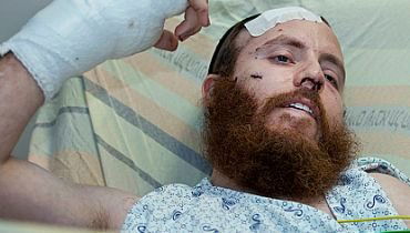 הרב שארף בעת אשפוזו בבית החולים