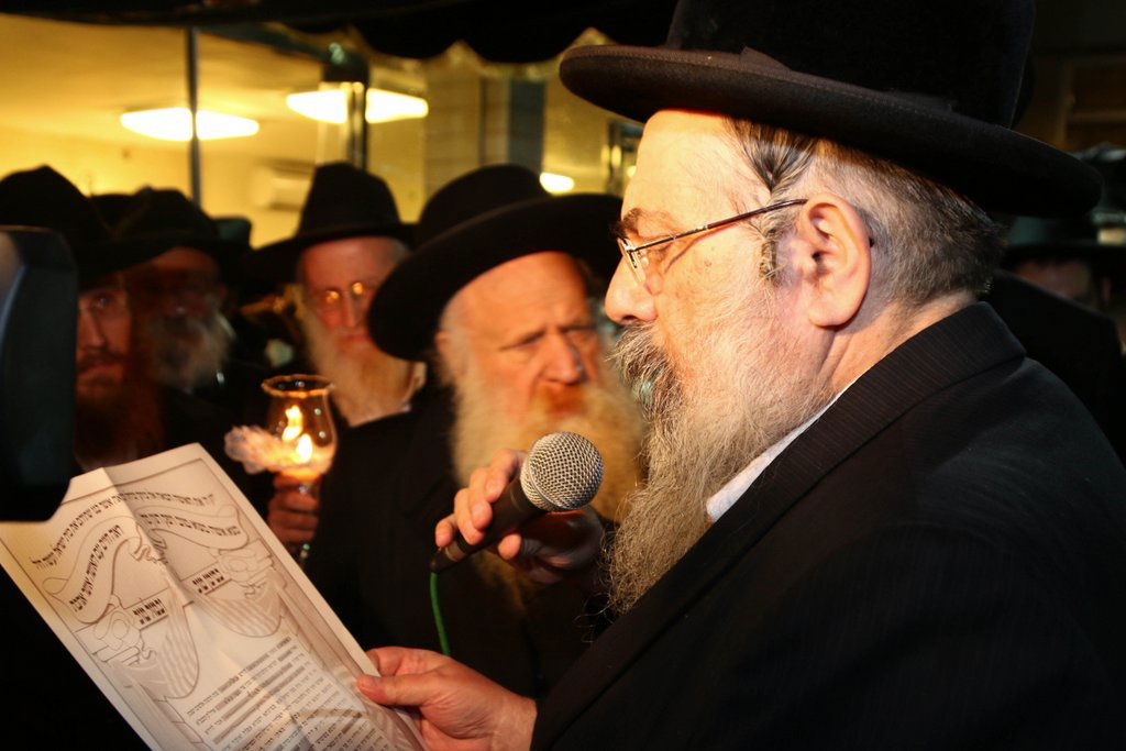 מאות בחתונת שליח חב"ד שנישא בשנית • גלריה