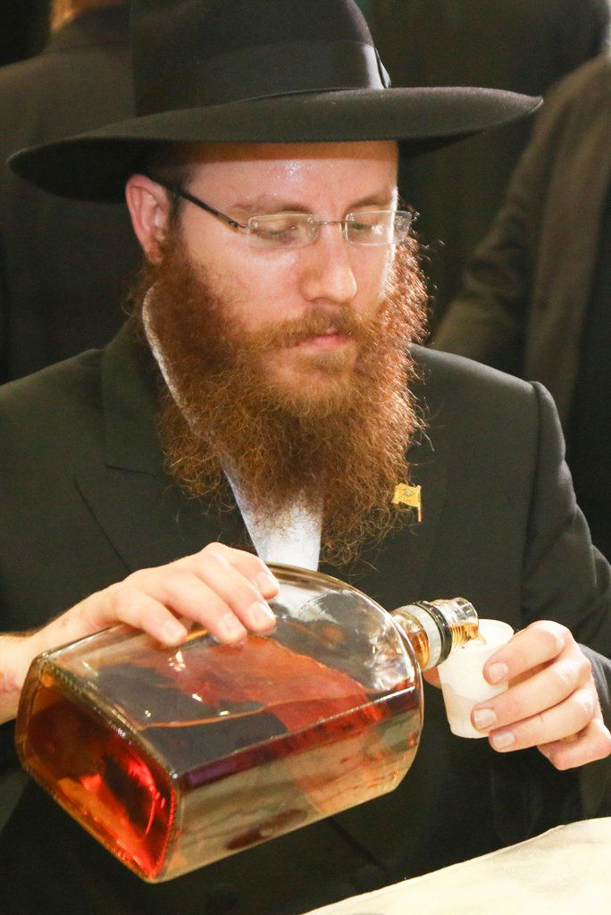 מאות בחתונת שליח חב"ד שנישא בשנית • גלריה