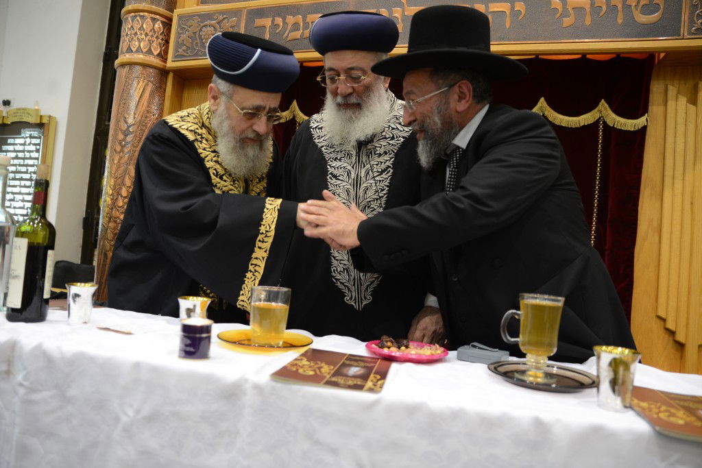 תיעוד ענק: הראשונים לציון הגר"י יוסף והגר"ש עמאר בשיעור משותף