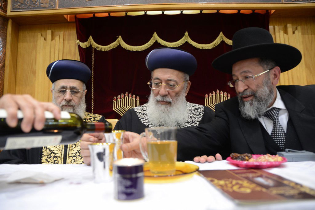 תיעוד ענק: הראשונים לציון הגר"י יוסף והגר"ש עמאר בשיעור משותף