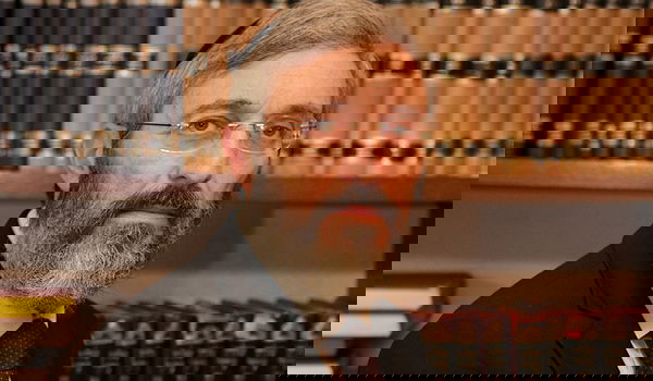 כותב השורות, דב הלברטל