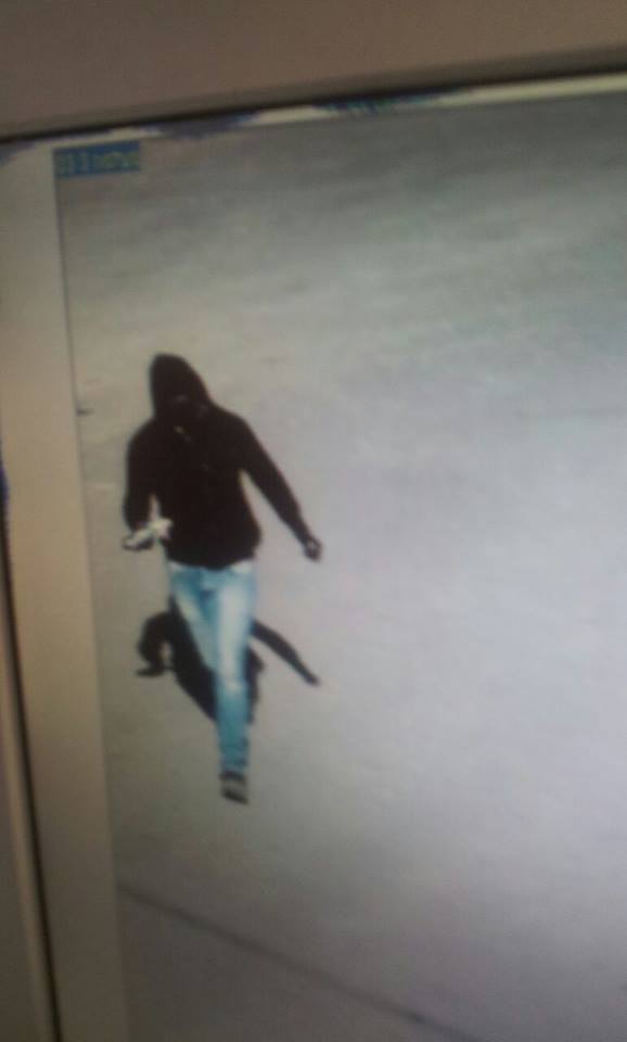 תיעוד: בקבוקי תבערה על ביתו של אריה קינג בירושלים