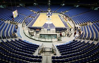 היכל הספורט ביד אליהו, מהשנה הקרובה "היכל מנורה"