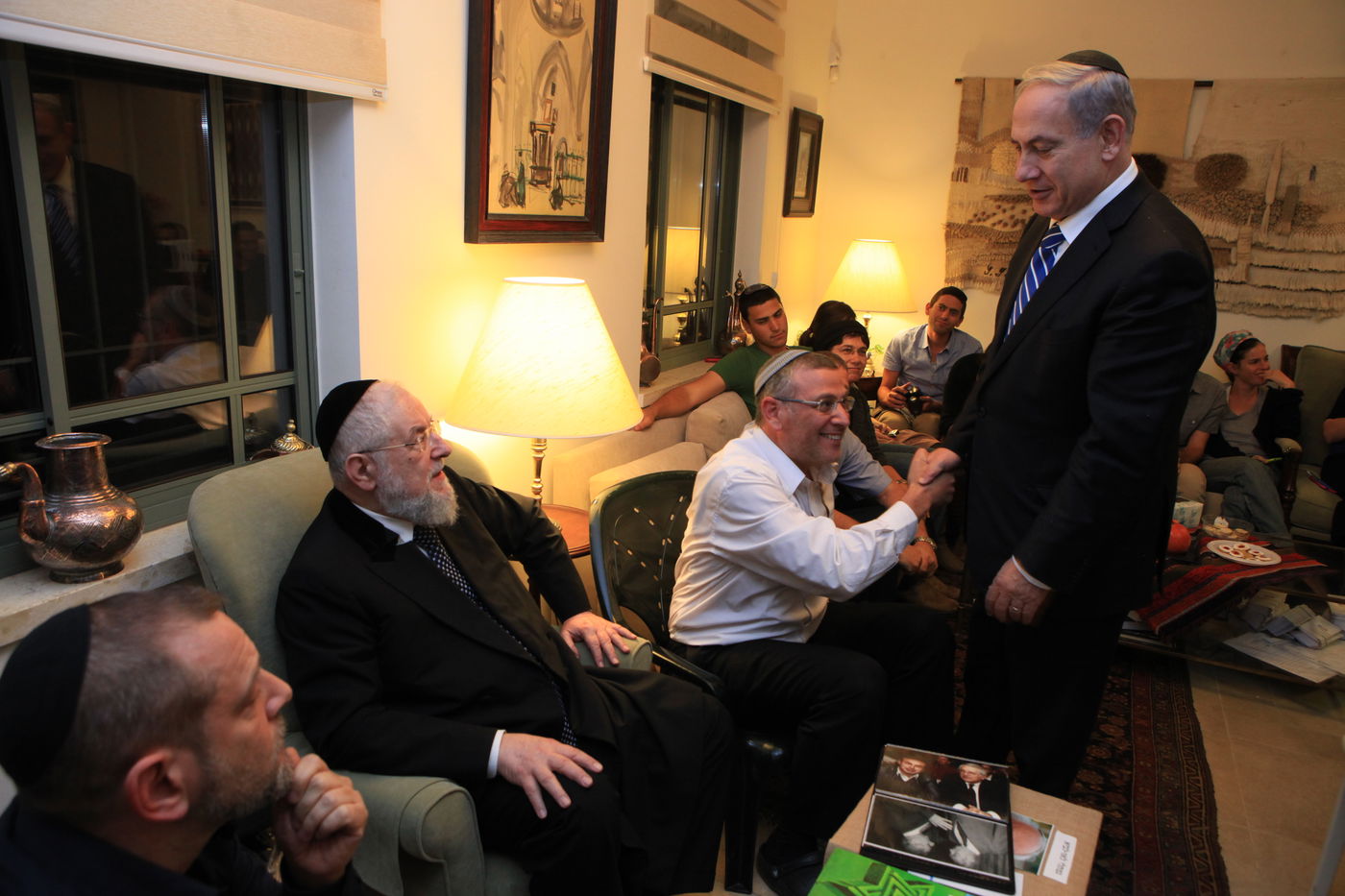 נתניהו לגרי"מ לאו: "הרצון לרצוח אותנו - לא השתנה"