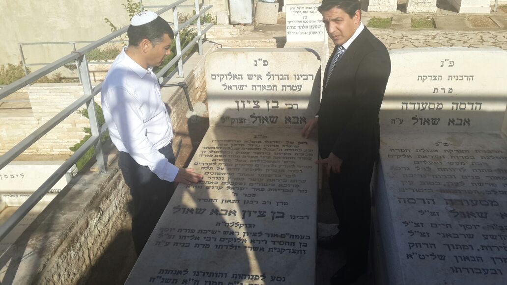 המועמד לראשות העיר בת ים ביקר בקברי צדיקים בירושלים