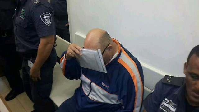 החשוד בבית המשפט