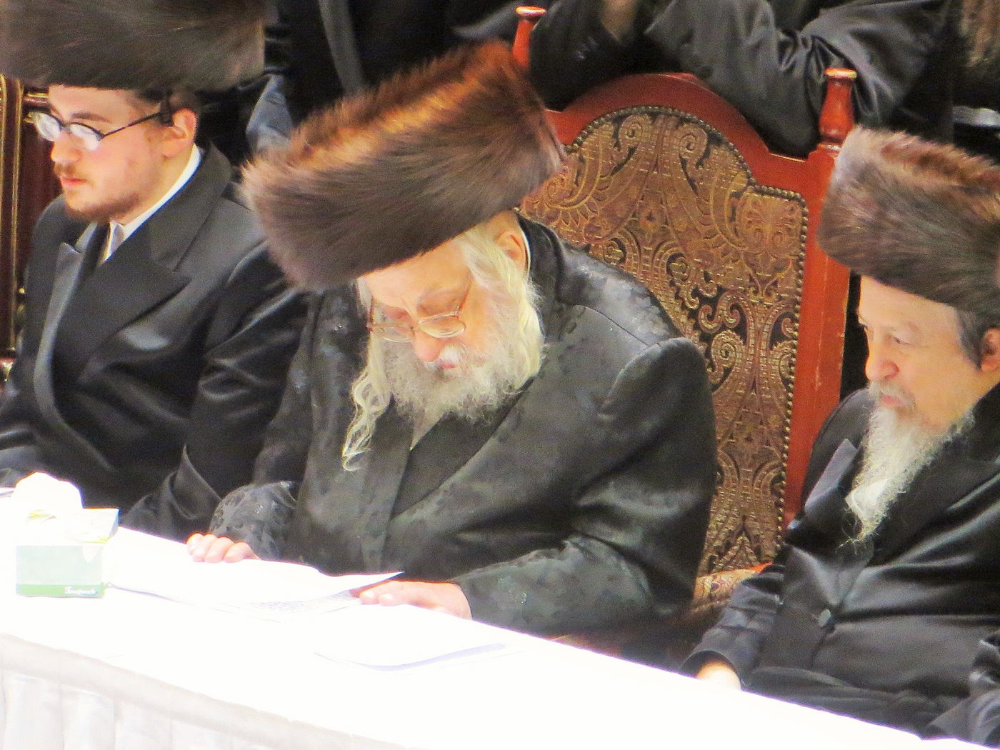 גלריה: נכד הרבי מרחמסטריווקא התחתן