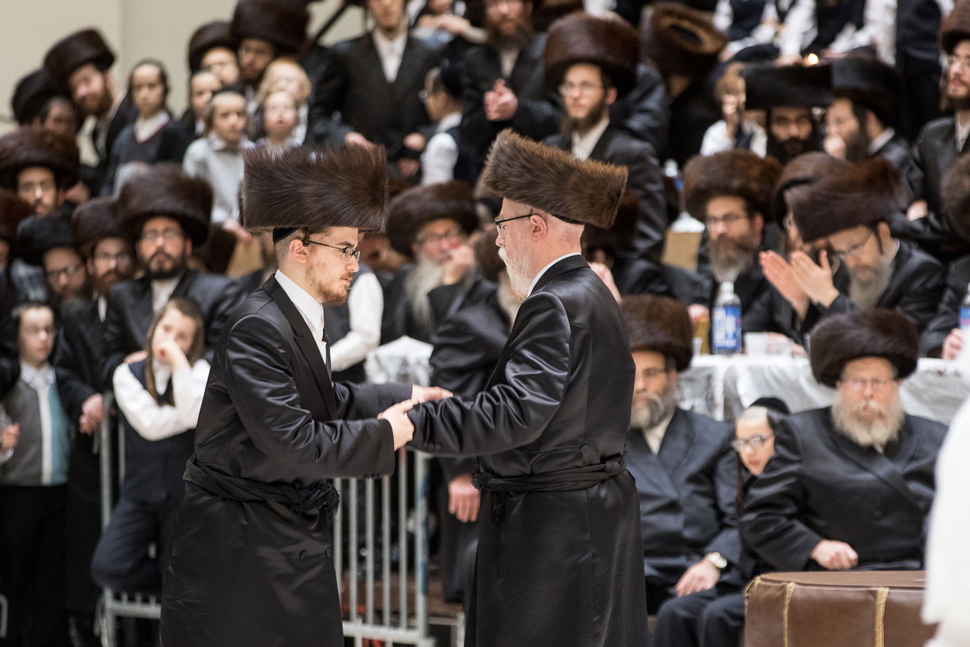 גלריה: נכד הרבי מרחמסטריווקא התחתן