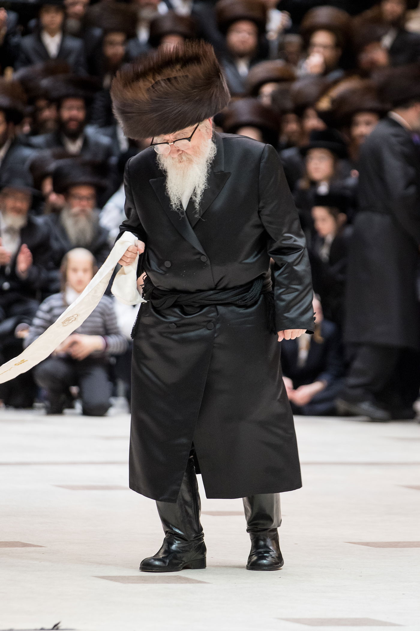 גלריה: נכד הרבי מרחמסטריווקא התחתן