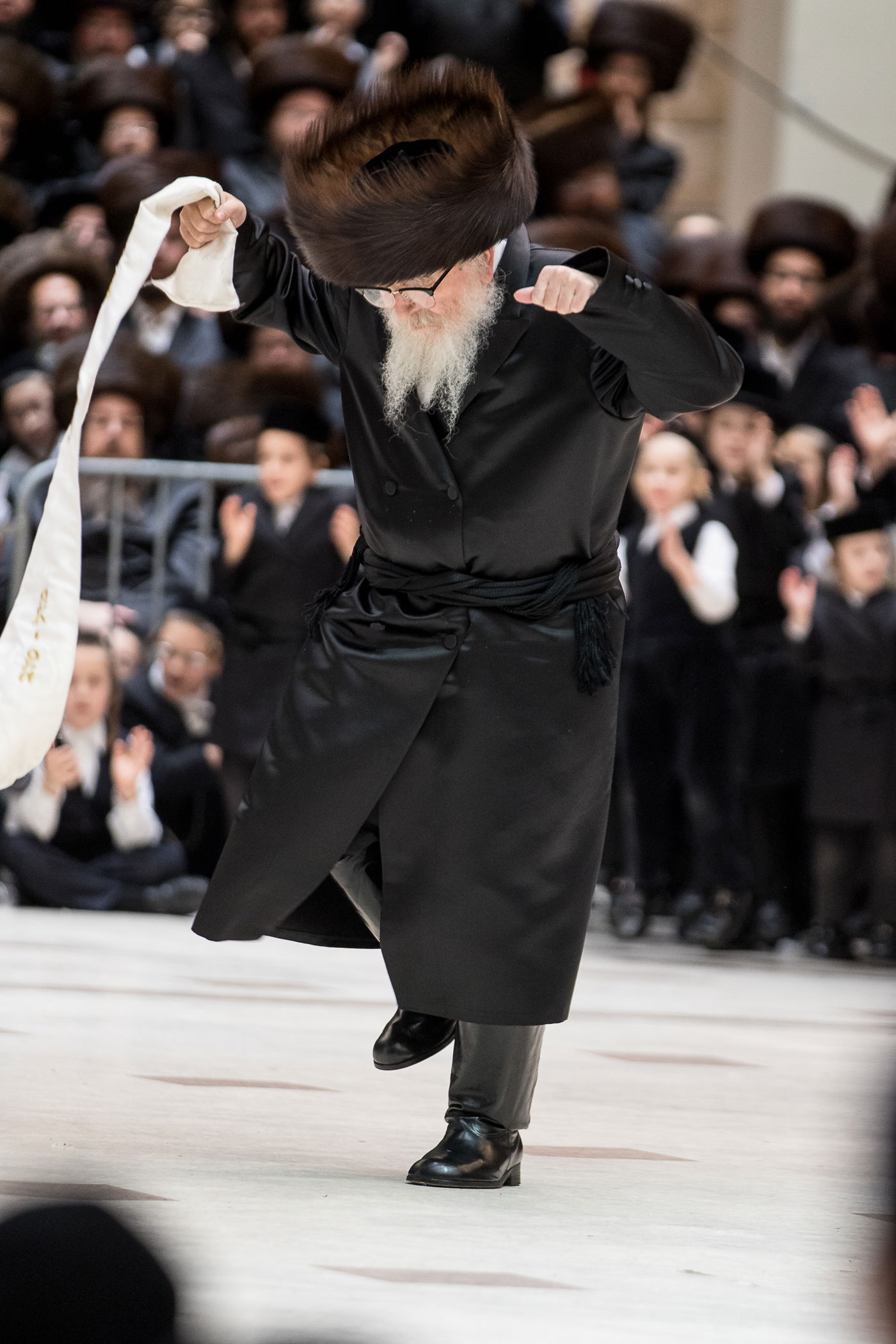 גלריה: נכד הרבי מרחמסטריווקא התחתן