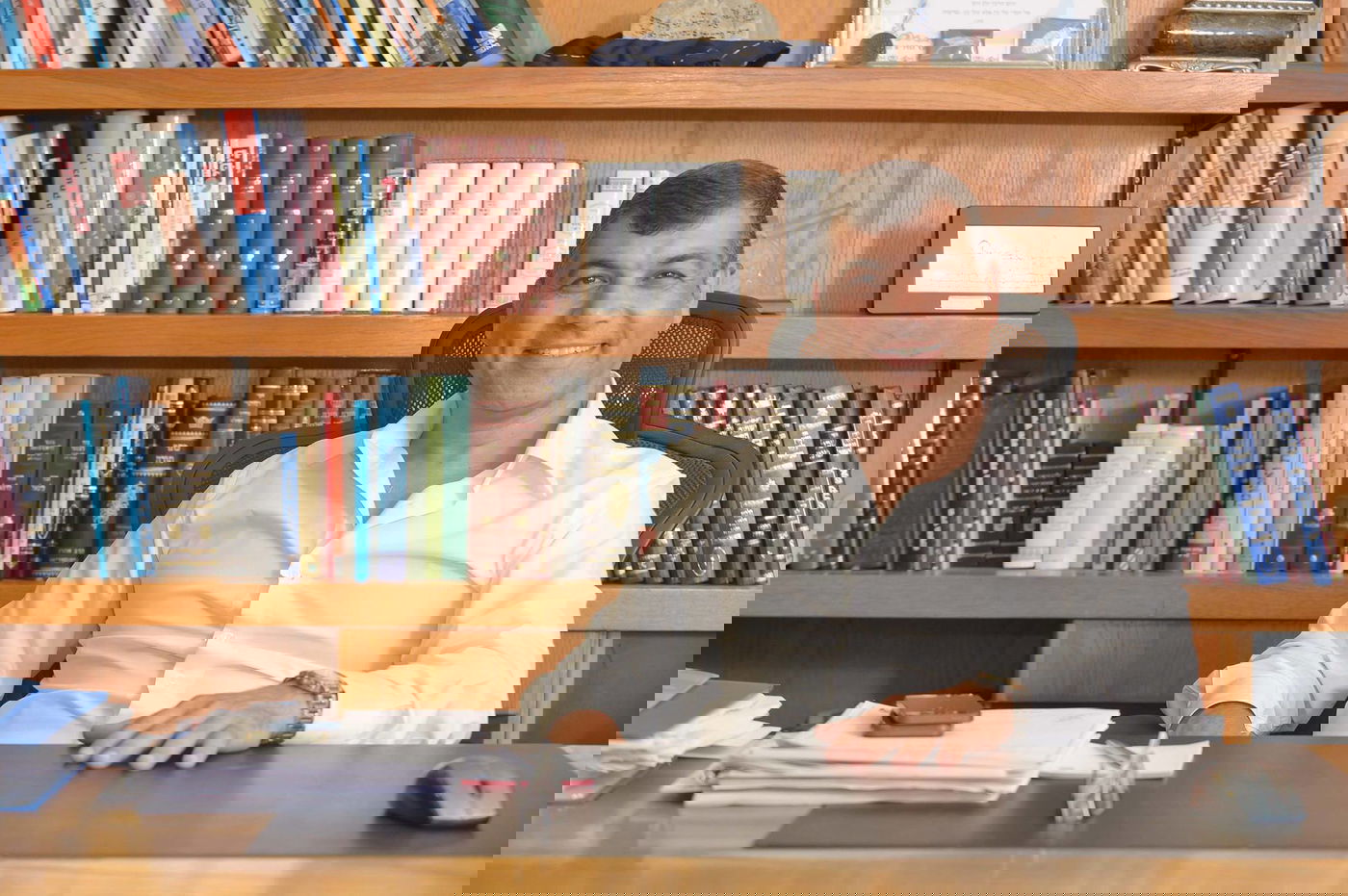 זוכה לרוב, יוסי בכר