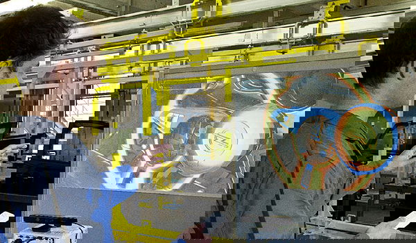 השימוש הרציני של המשחק; כך בונים רכב ב"אופל"