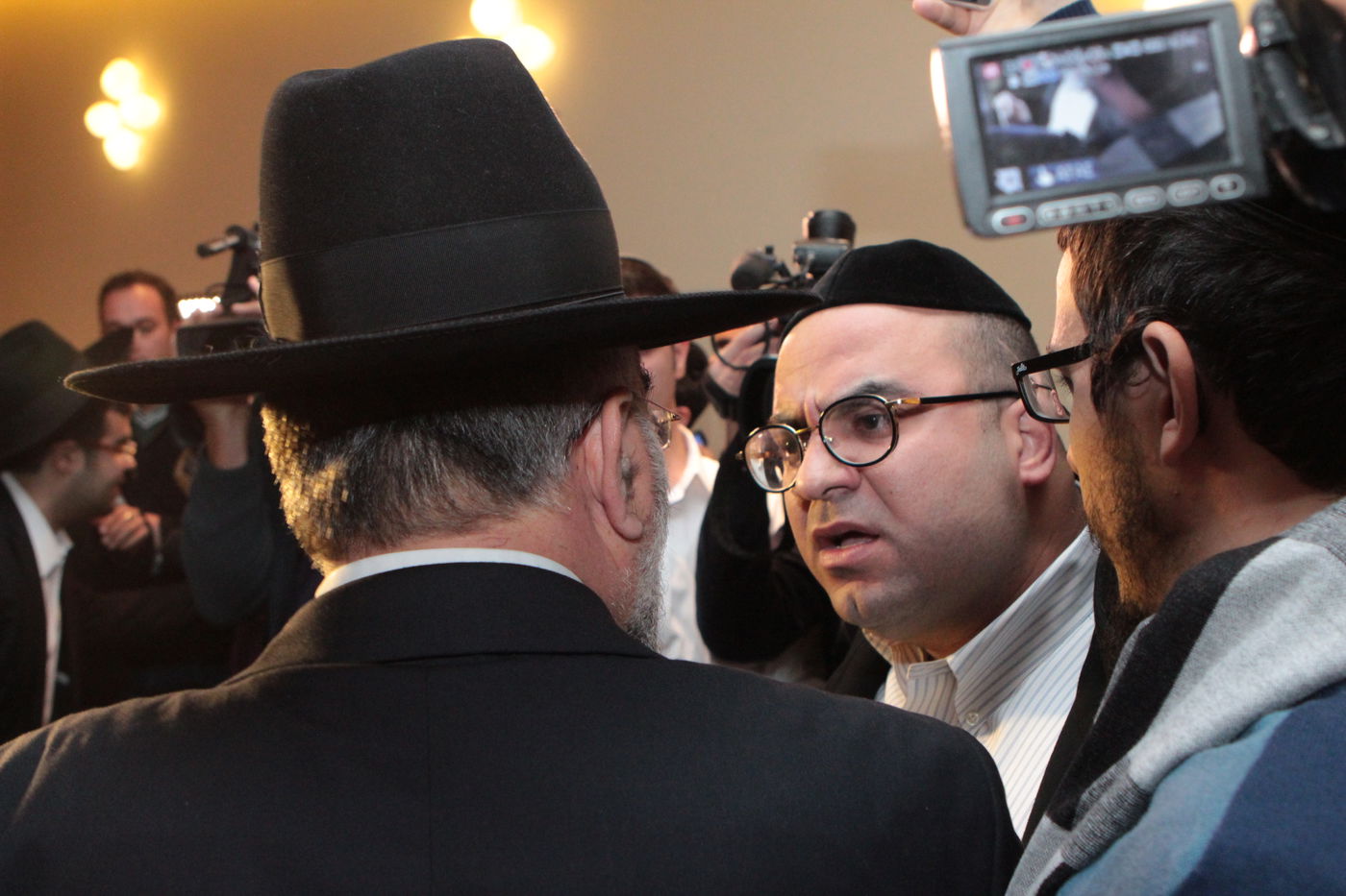 כוחות יס"מ חילצו את אלי ישי ממתקפה של חסידי דרעי