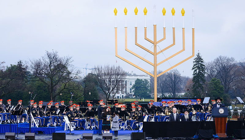 Happy Hanukkah: החג שמאחד את העולם