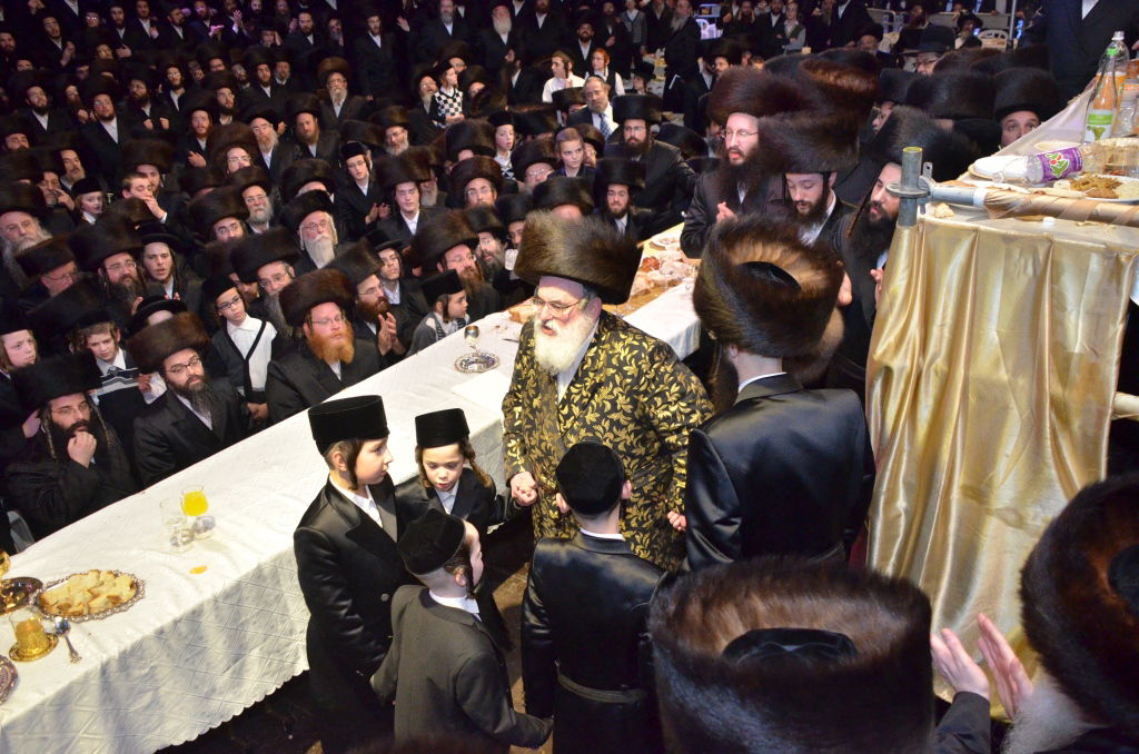 נכד האדמו"רים מויז'ניץ וסרט ויז'ניץ חגג בר מצווה • גלריה