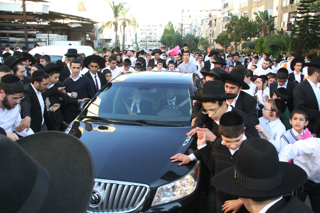 ביקור הגר"ש כהן בבני ברק • גלריה