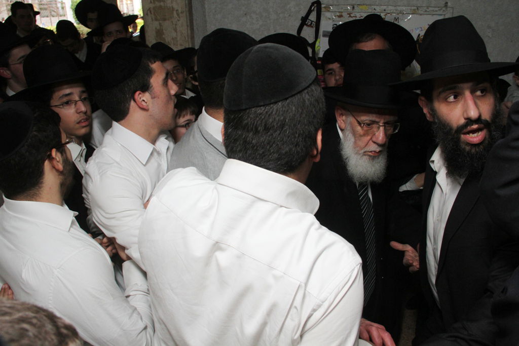 ביקור הגר"ש כהן בבני ברק • גלריה