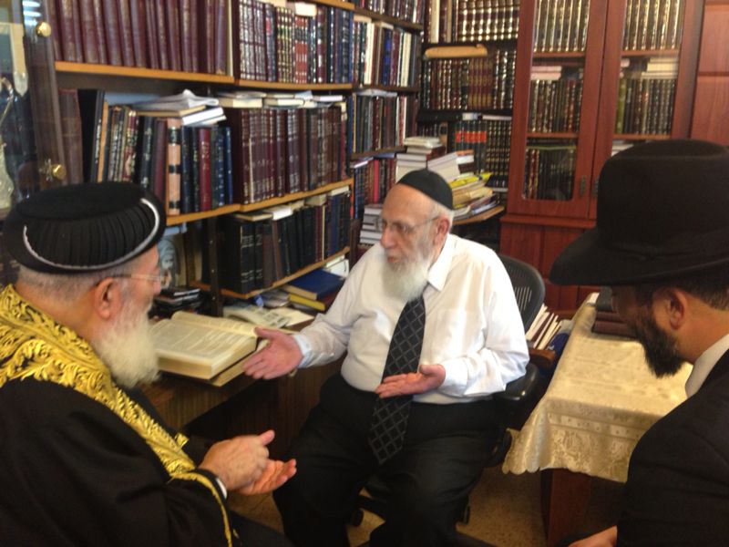 פרסום ראשון: הגר"ש עמאר נכנס למעונו של הגר"ש כהן