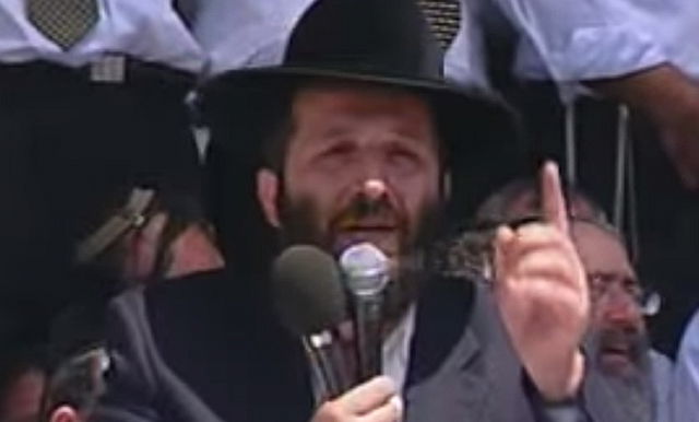 99': אריה דרעי "המלך הספרדי" • צפו ברגעי השיא