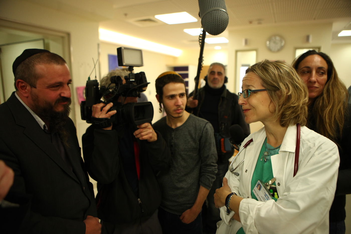 שמעון גרוס: "החיבוק הגדול מהעם נותן לנו הרבה כוח"