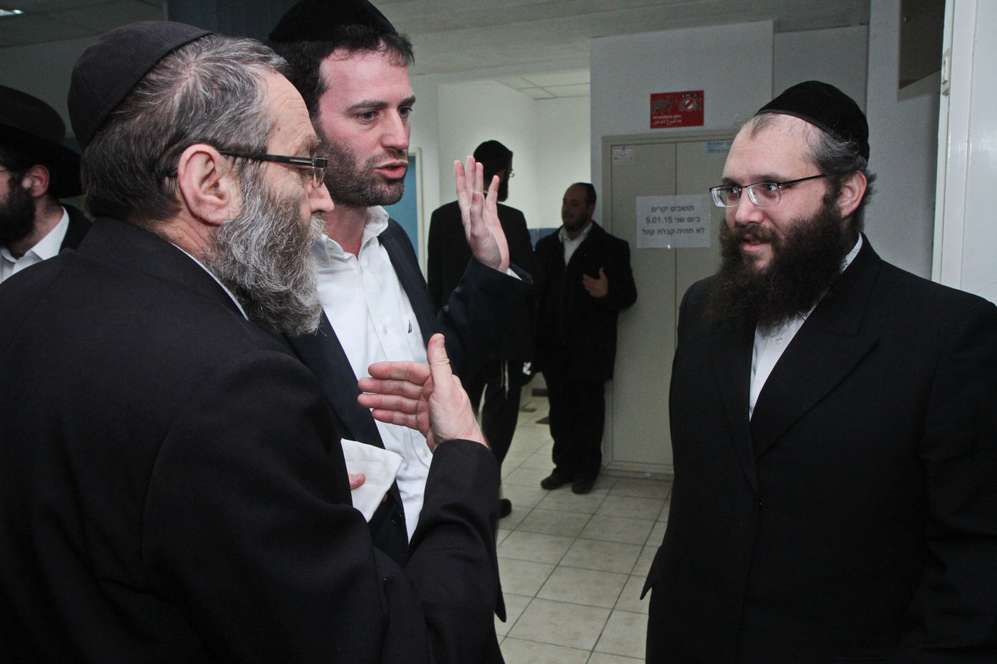 תיעוד: טקס הענקת טופס 4 לקרית דגל התורה בבית שמש