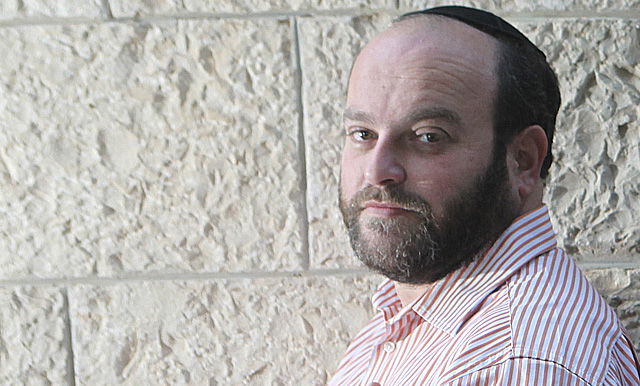 קובי אריאלי: "לא אגלח את הזקן עד שדרעי חוזר"