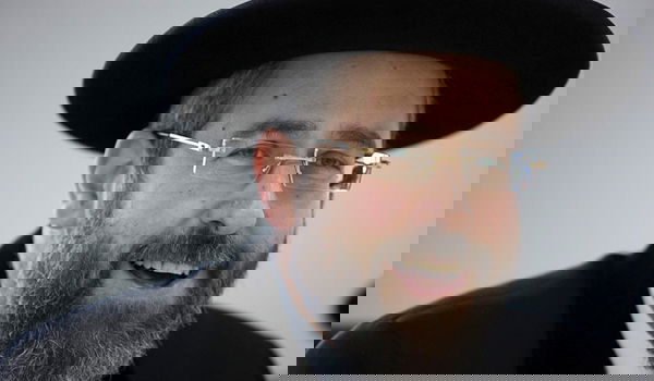 רוצה להיות רב? תלמד דרך ארץ