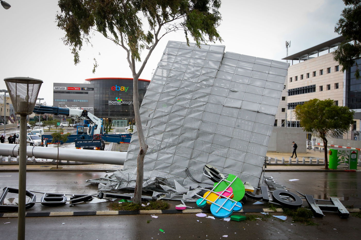 מסתגרים בחדרי חדרים? צפו במראות מהשלג