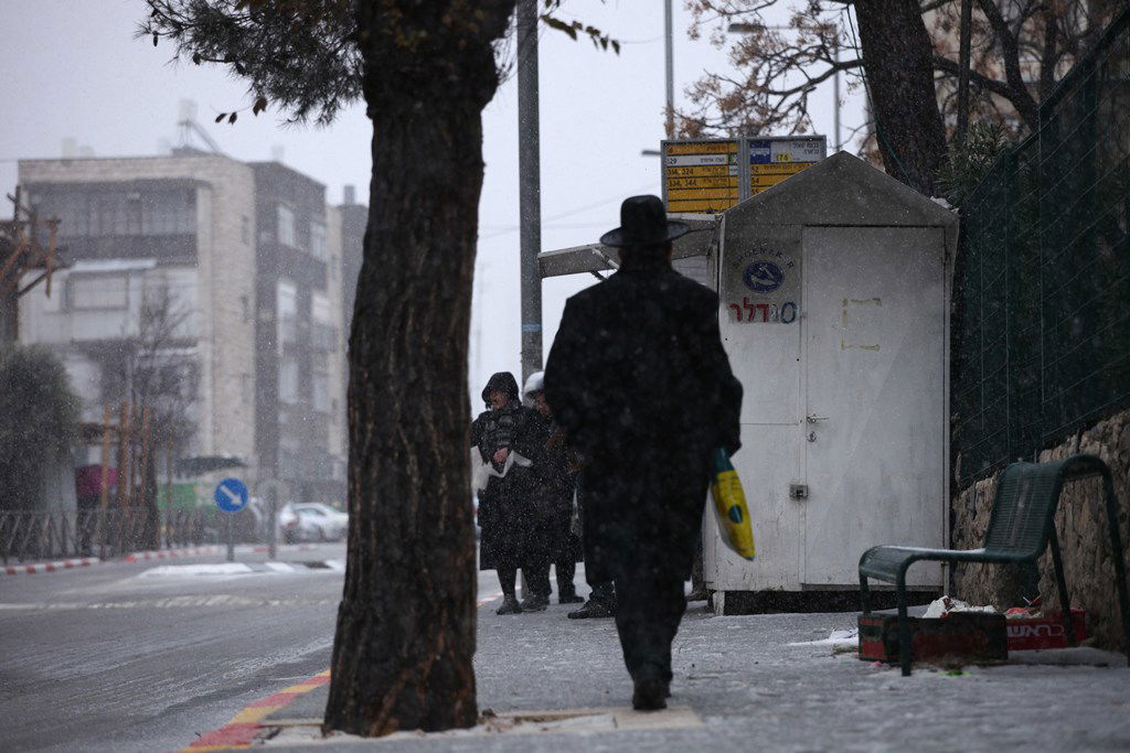 תמונות: הירושלמים מחכים לשלג