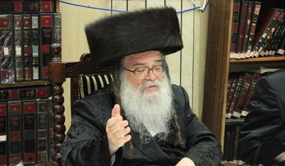 האדמו"ר מדארג התעלף, חשש כי חלה בדלקת ריאות