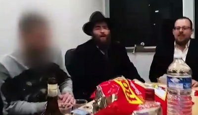 תיעוד מרגש: בני הערובה שניצלו שרים "פדה בשלום"