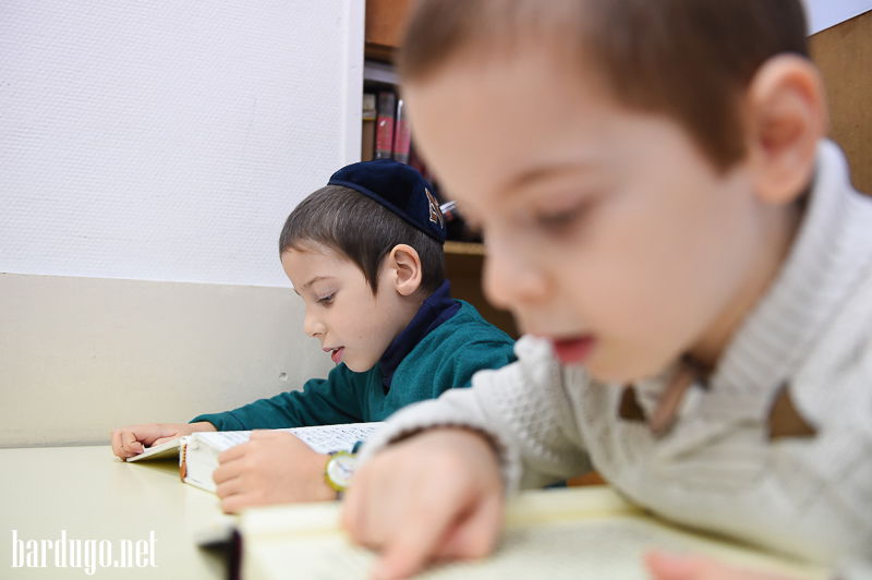 הבוקר שאחרי: אבטחה כבדה במוסדות יהודיים בפריז