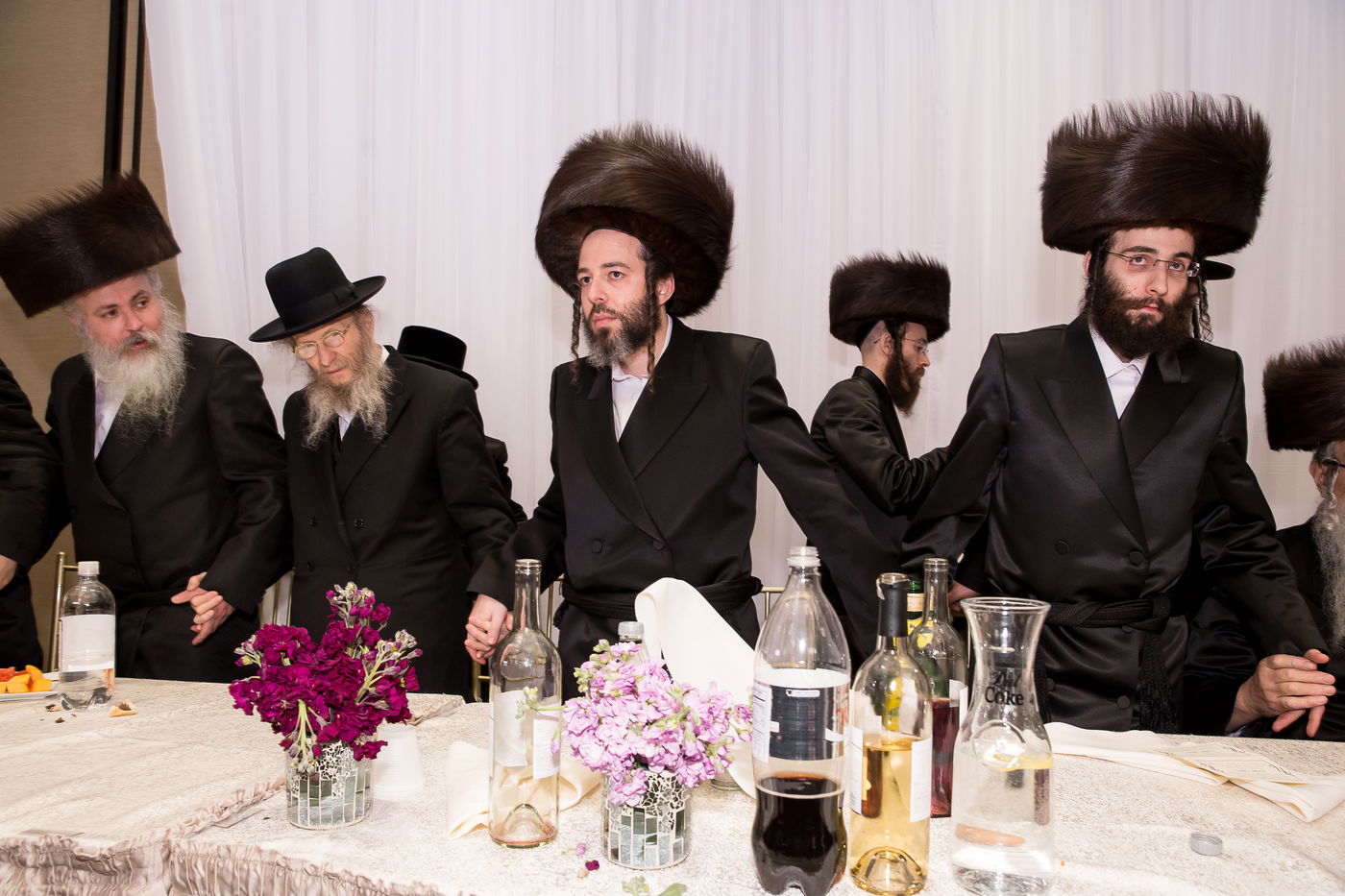 תיעוד: חתונת בת רבי משה לעווי עם בן הרה"צ מסאקהל