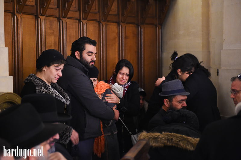 גלריה: עצרת הענק ברחובות צרפת ובבית הכנסת הגדול