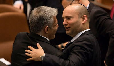 בנט ולפיד בימים אחרים