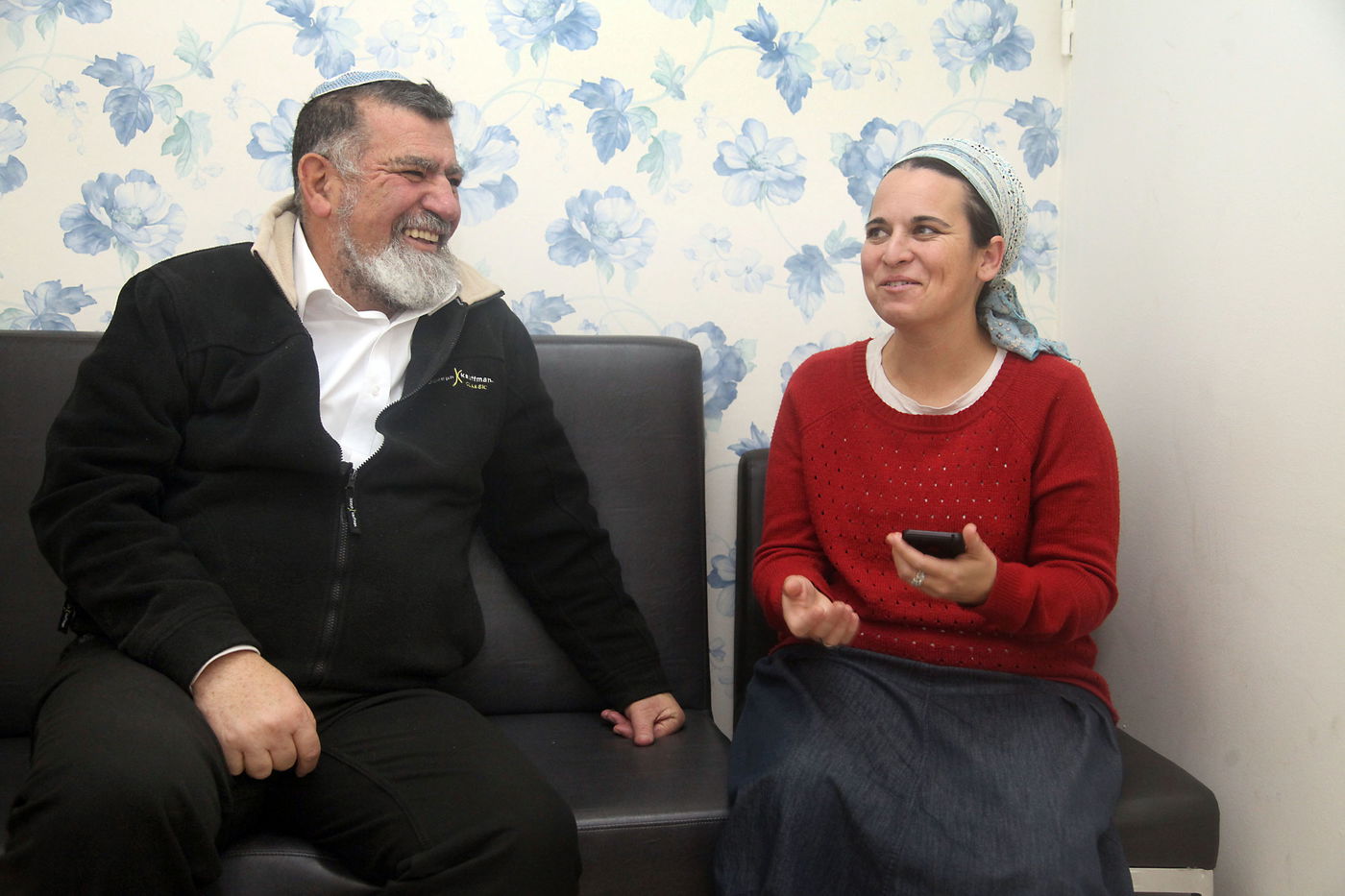 גרשון מסיקה שוחרר ממעצר וביקר את הילדה איילה שפירא