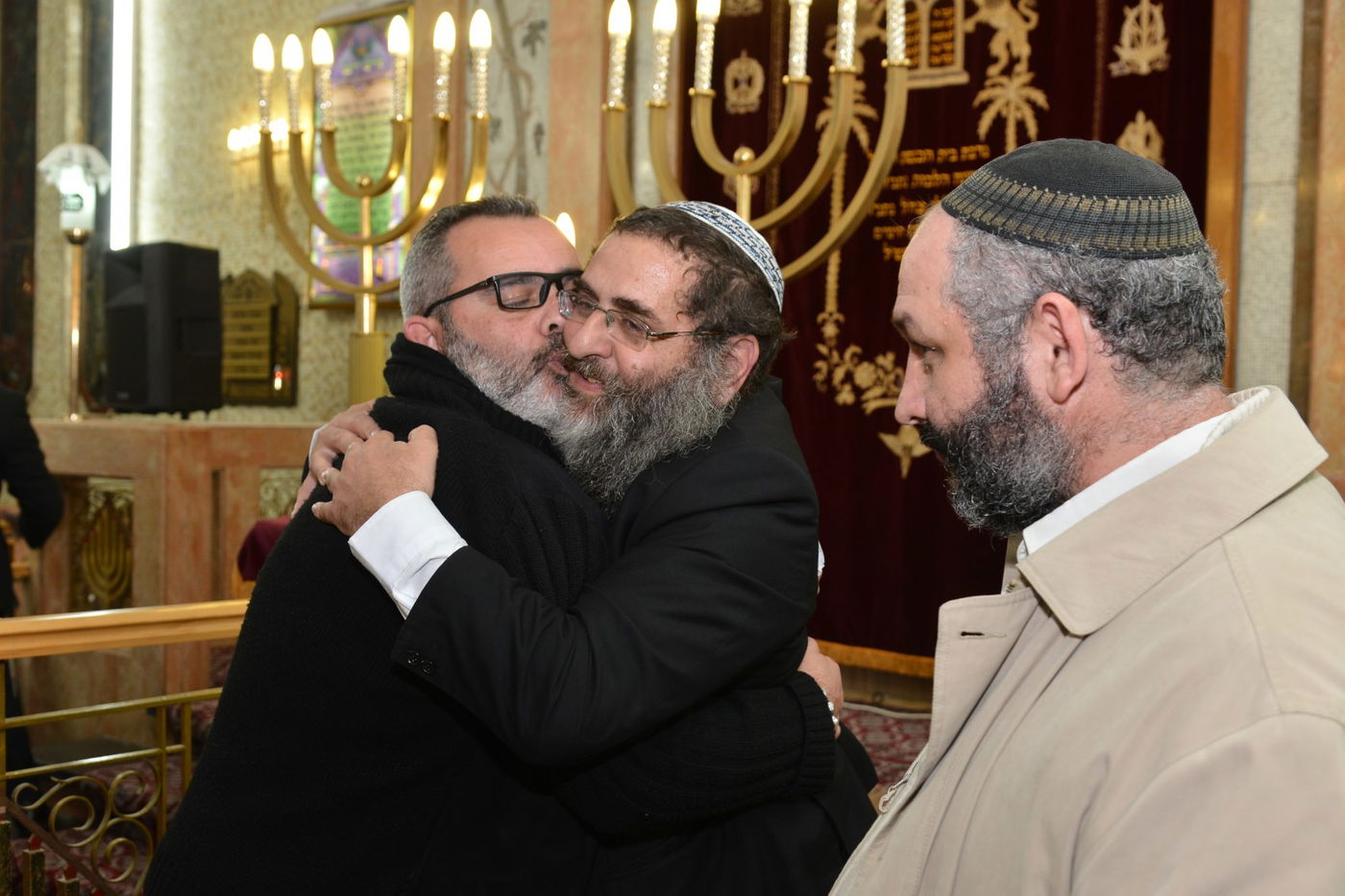 צפו: כנס חיזוק למשפחות השכולות מפיגוע המרכול בפריז