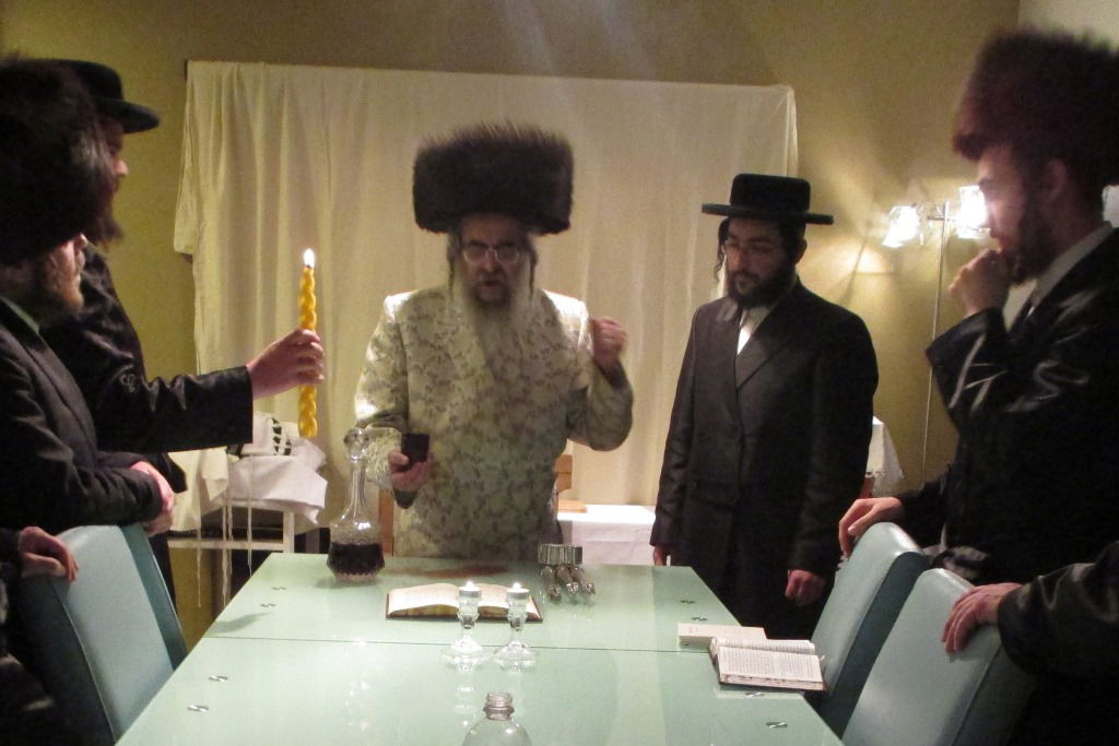 תיעד: האדמו"ר מסאטמר נופש בפאלם ספרינגס