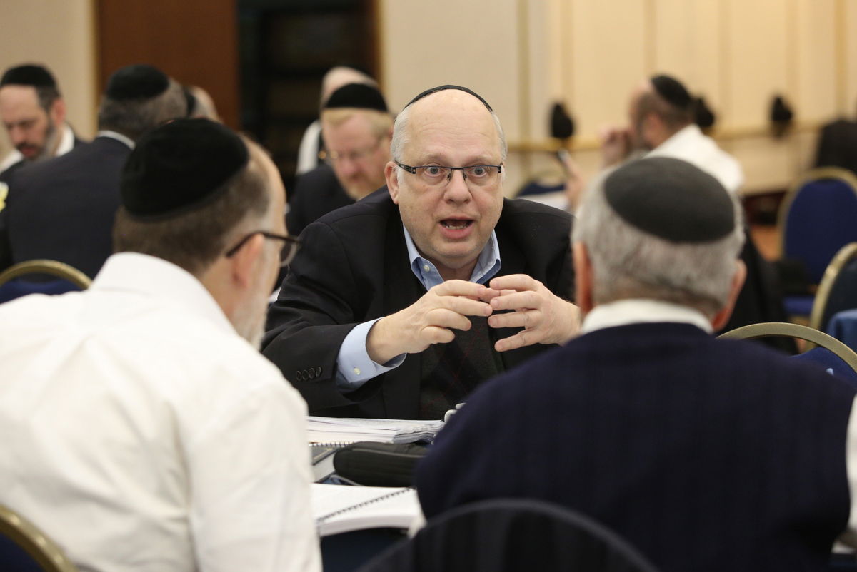 תיעוד: פתיחת 'ירחי כלה' של אגודת ישראל באמריקה