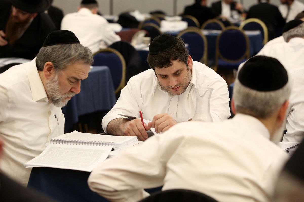 תיעוד: פתיחת 'ירחי כלה' של אגודת ישראל באמריקה