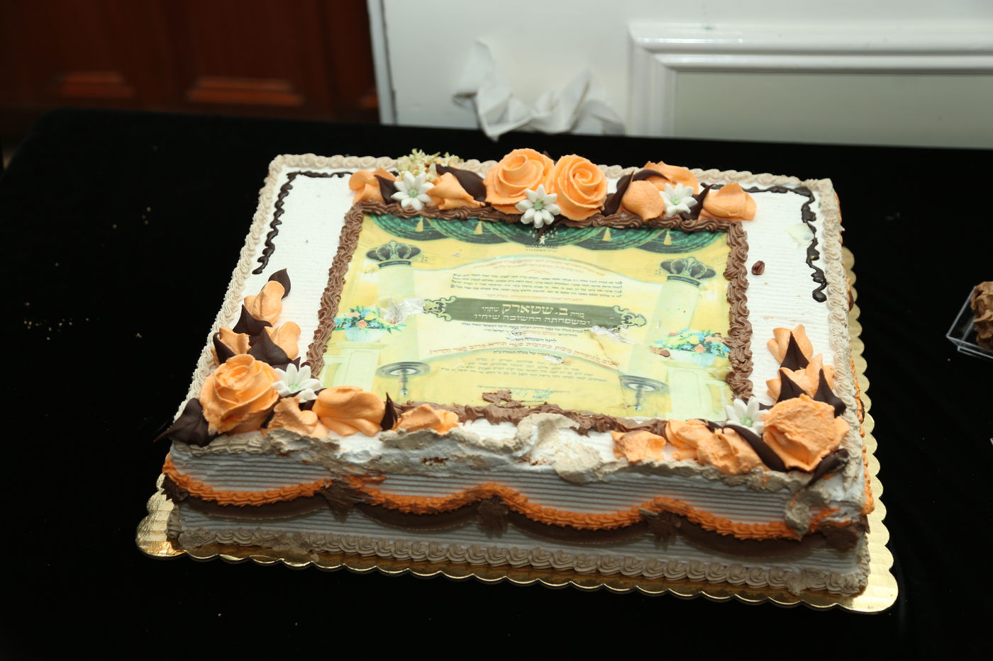 הכנסת ס"ת לזכר הנגיד מנחם שטארק הי"ד • תיעוד