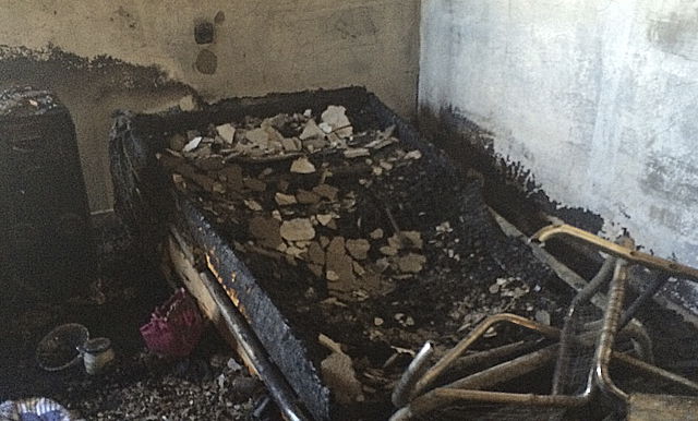 המיטה השרופה